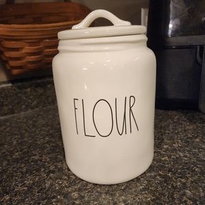 Rae dunn flour canister